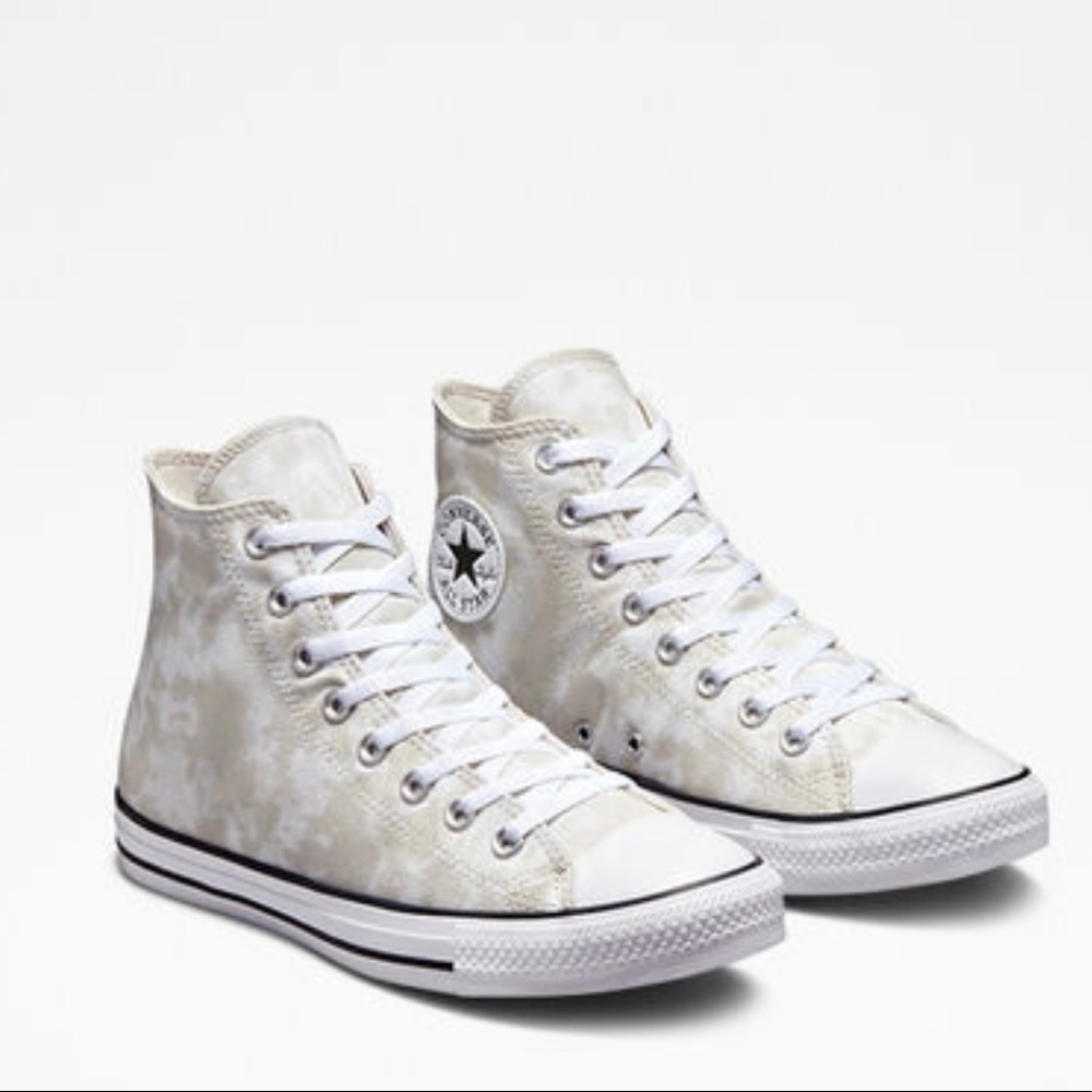 Brand new Dip Dye/Tie Dye high top Converse